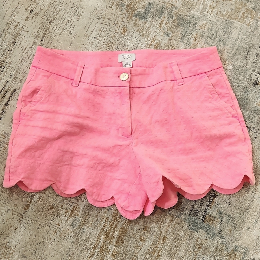 Crown & Ivy Pink Scalloped Shorts Women 8p